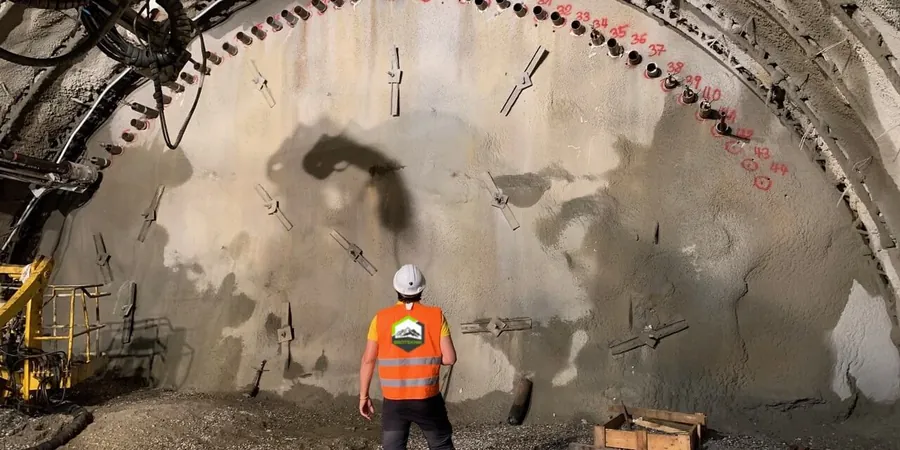 Geotechnical Excavation Monitoring in Longueuil: Real-Time Control for Safer Digs